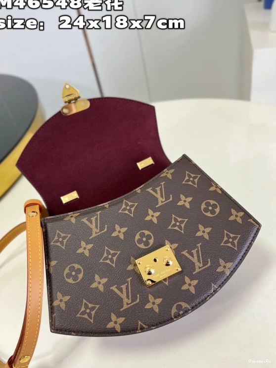 Tilsitt LOUIS VUITTON 0407